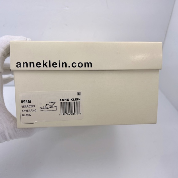 ANNE KLEIN BLACK PLATFORM STRAP SANDALS, INSOLE IS SUPER CUSHIONY, SIZE 9.5M - Picture 16 of 16